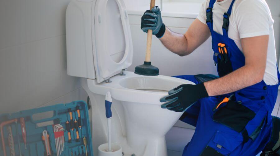 Professional emergency plumbing in Provencal, LA
